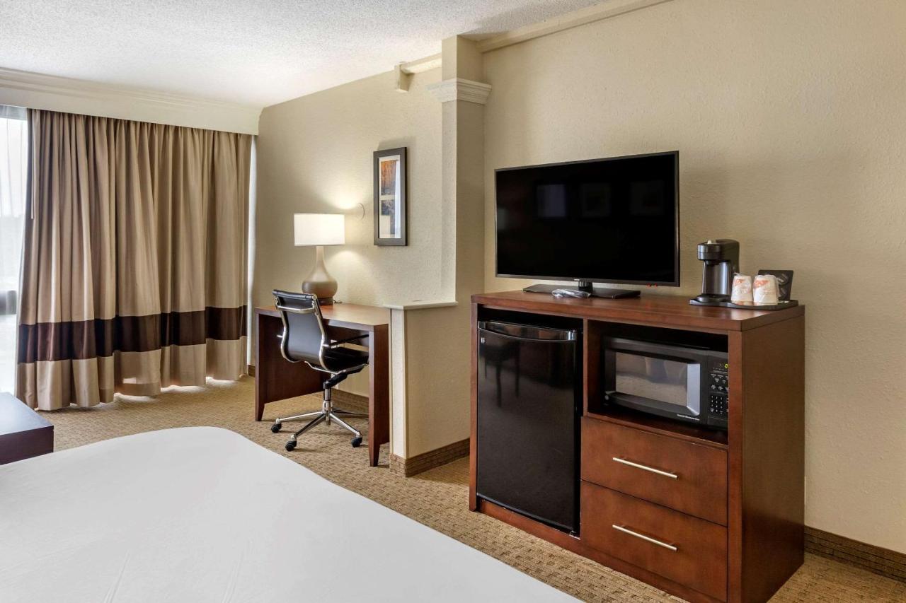 Comfort Inn & Suites Near Danville Mall Luaran gambar